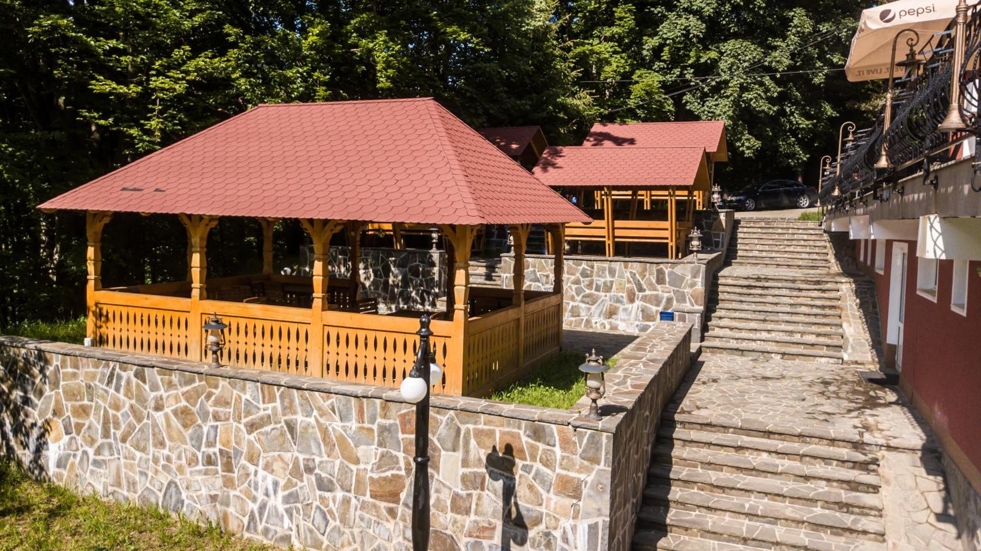 Suior Resort Baza 拜亚斯拜 外观 照片
