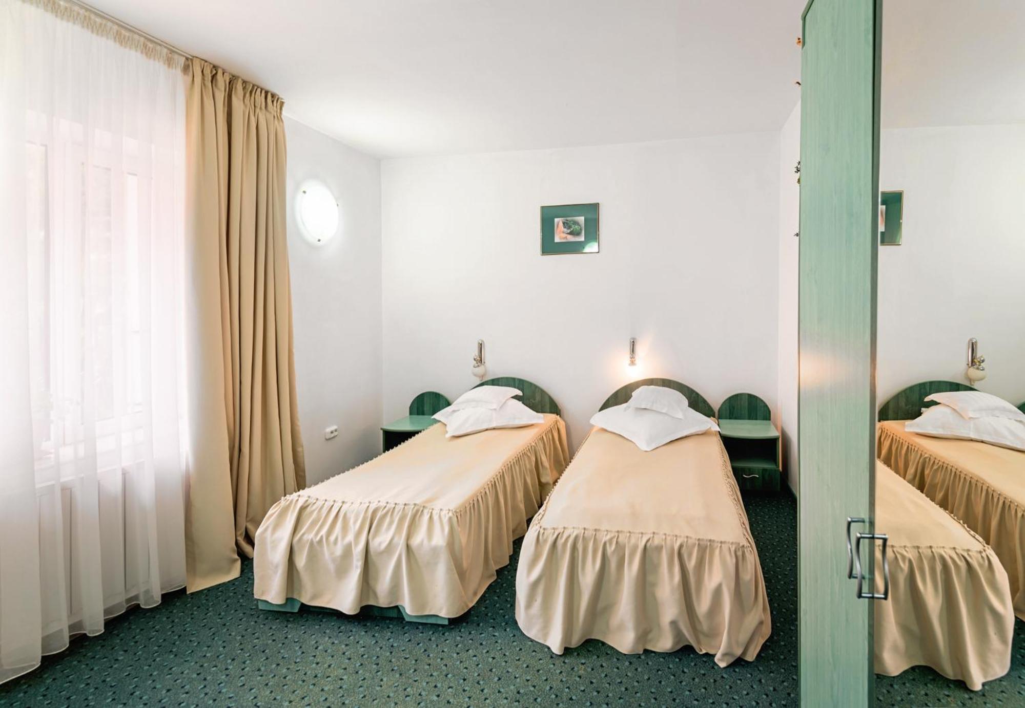 Suior Resort Baza 拜亚斯拜 外观 照片