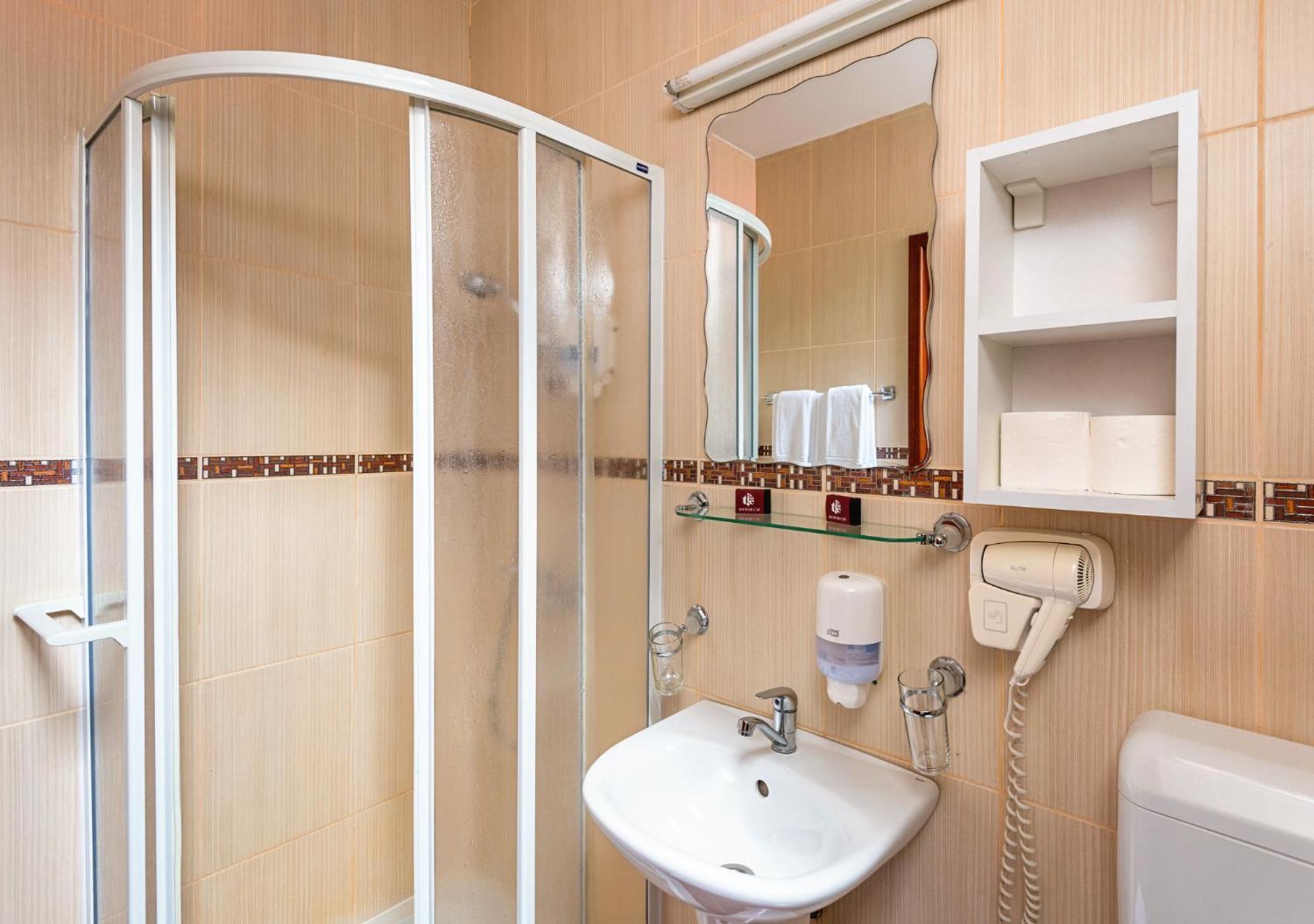 Suior Resort Baza 拜亚斯拜 外观 照片