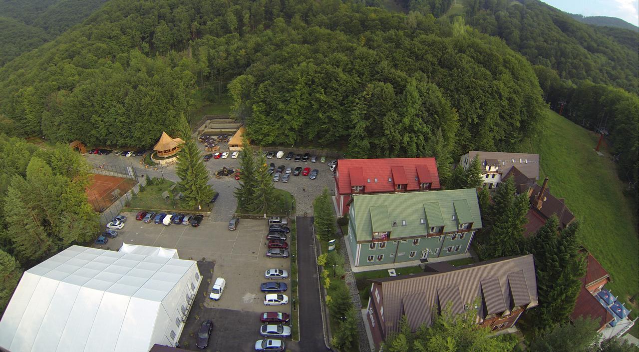 Suior Resort Baza 拜亚斯拜 外观 照片